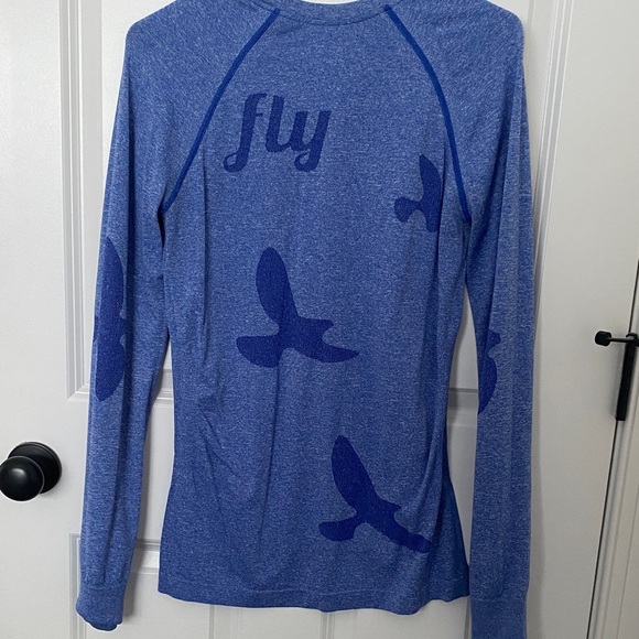 Oiselle Heather Blue Long Sleeve with Bird Pattern - Picture 3 of 3